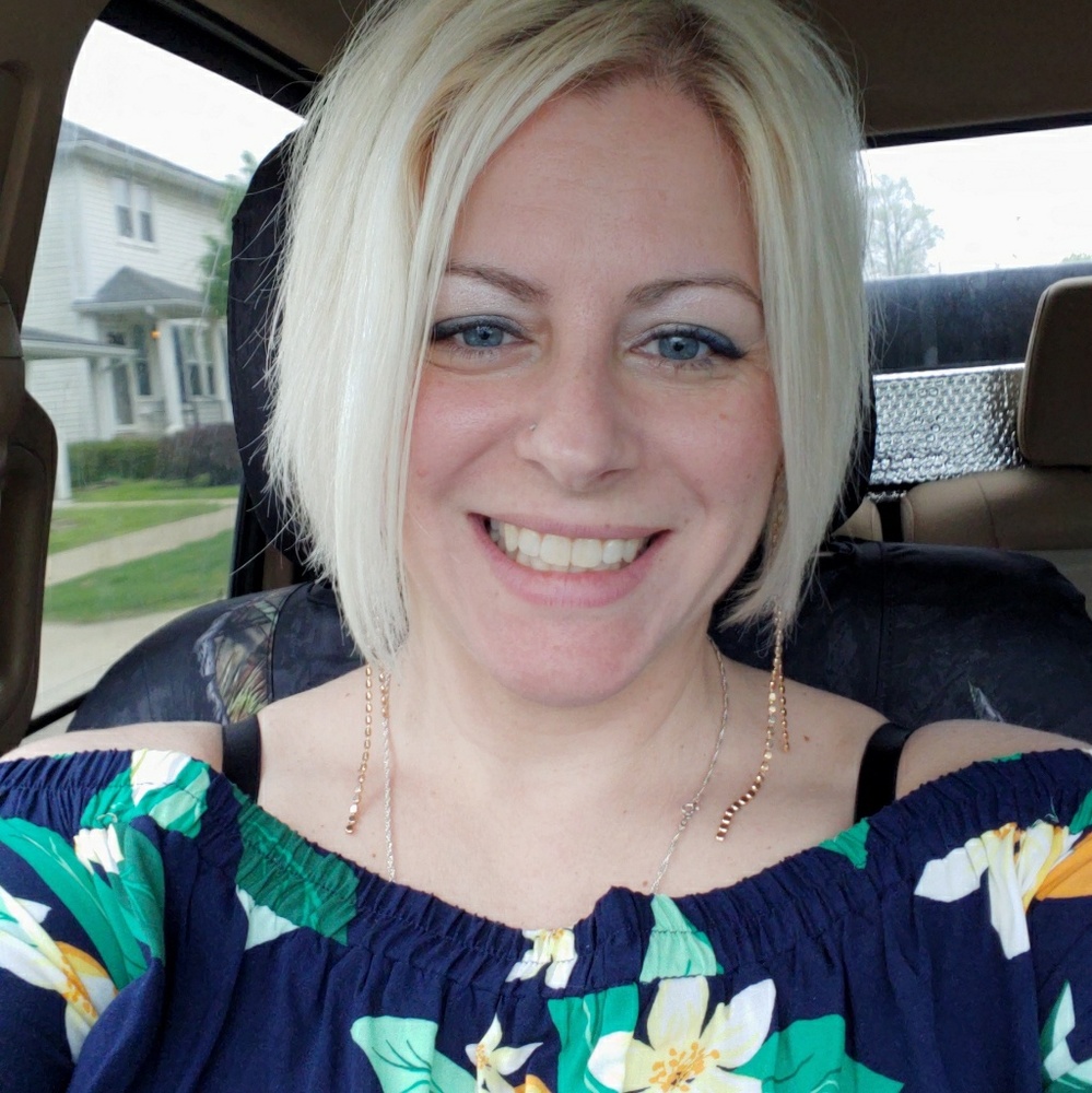 Meet your Posher, Tonya